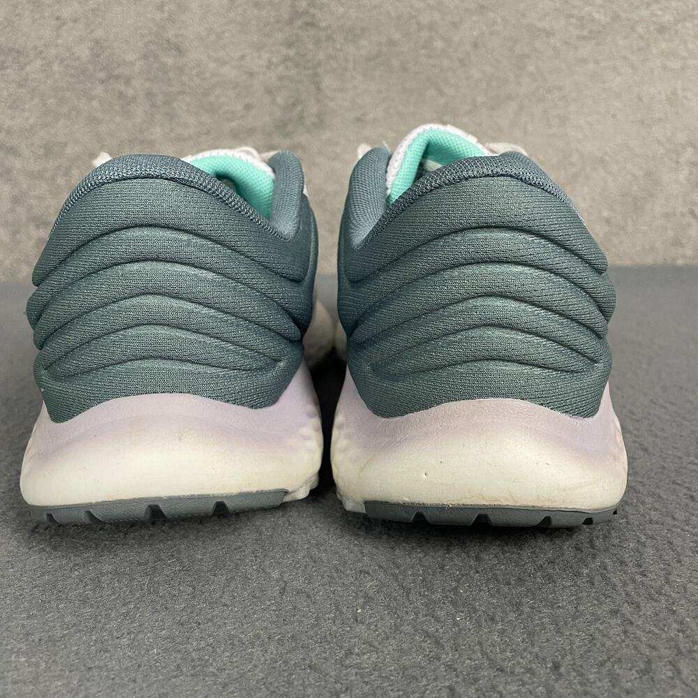 New Balance 520v7 W520RG7 Sneakers Women US 7.5 White Gray Low Top Running Shoes - Picture 8 of 14